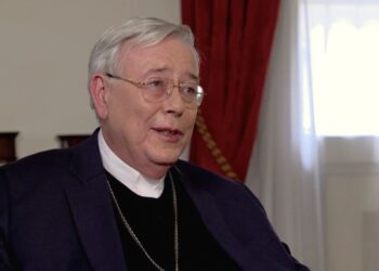 Igreja Católica vai morrer se não ordenar mulheres