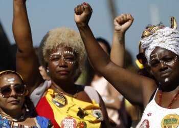 Tráfico de africanos: países são desafiados a reparar escravização