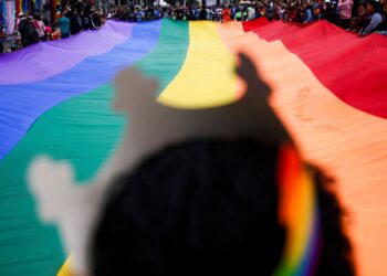 Parada do Orgulho LGBT+ de SP 2026 abordará importância do voto