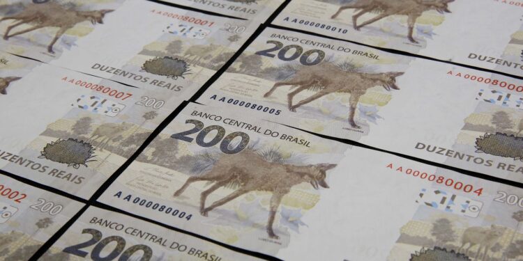 Prévia da carga tributária sobe para 32,4% do PIB em 2025