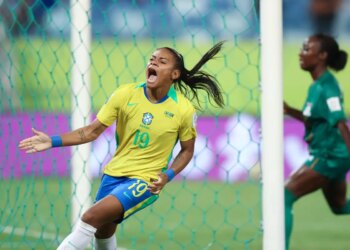 Seleção brasileira goleia Zâmbia por 6 a 1 no Fifa Series