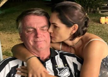 Michelle Bolsonaro sobre o ex-presidente: “Fortalecendo a sua fé”