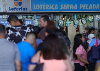 Mega-Sena acumula novamente e prêmio principal vai para R$ 52 milhões