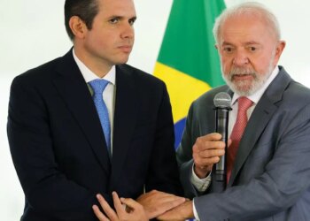 Lula e Hugo Motta se reúnem para discutir sobre fim da escala 6×1