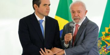 Lula e Hugo Motta se reúnem para discutir sobre fim da escala 6×1